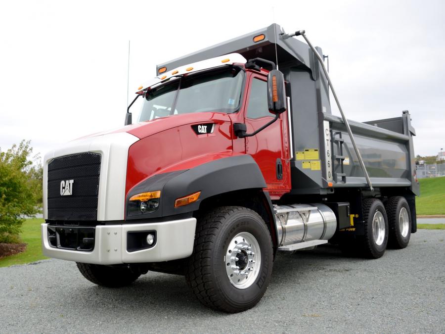  Caterpillar CT660 Dump Truck 6x4 2011 года  (фото 3 из 3)